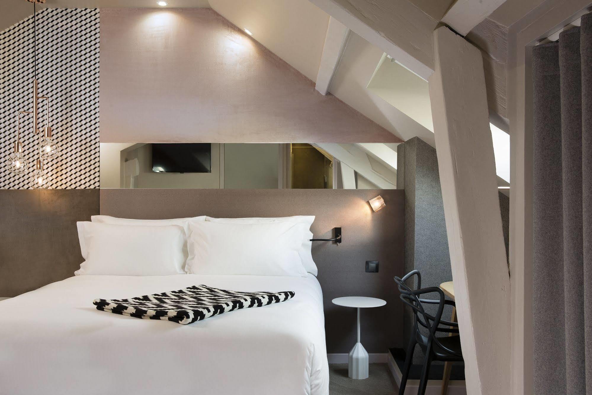 Hotel Duette Paris Bilik gambar